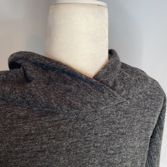Ezra grey cowl neck long sweater - Picture 6 of 8